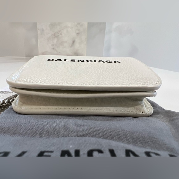 Balenciaga Cash Mini Wallet on Chain in white grained calfskin - Picture 7 of 12